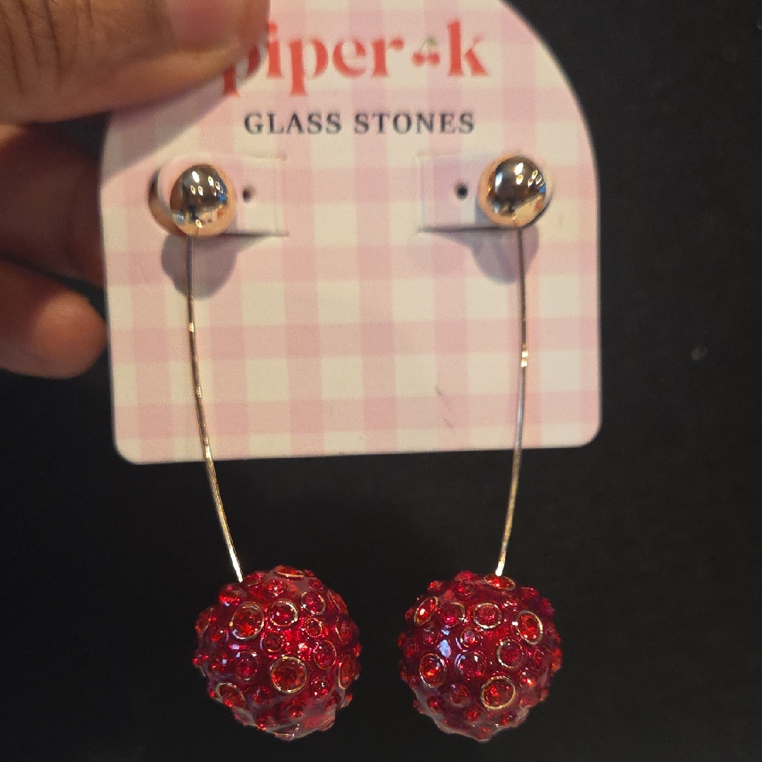 Piper Sparkling Red Drop Earrings 15$